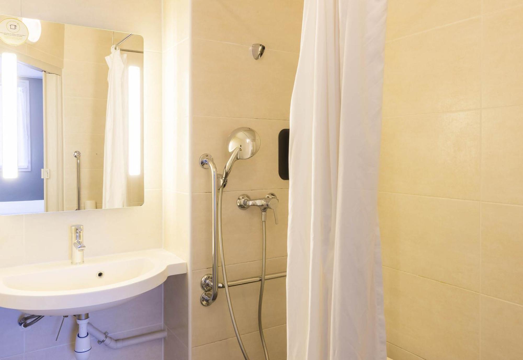 B&B Hotel Auxerre Monéteau Exteriér fotografie